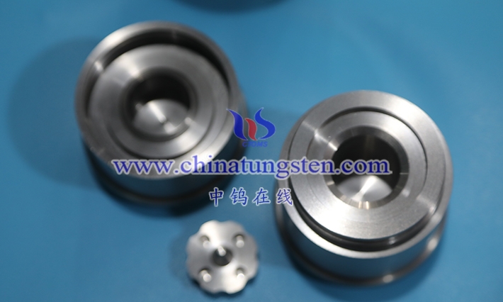 辐射源自身特性对钨合金屏蔽罐屏蔽效果有何影响？