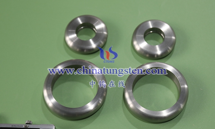 旋翼平衡过程中钨合金陀螺仪配重的减振作用是怎样的？