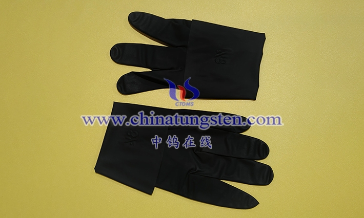 钨橡胶手套的机械强度如何？