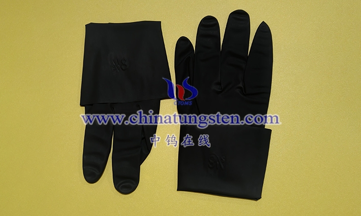 钨橡胶手套的密度如何？