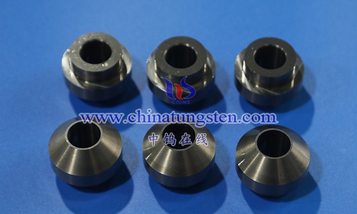 硬质合金喷嘴与钨合金喷嘴的硬度与韧性有何差异？