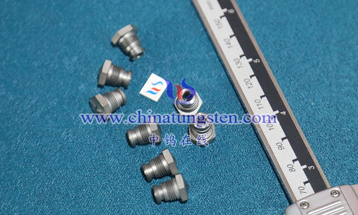 硬质合金喷嘴在表面处理与喷砂除锈中如何应用？