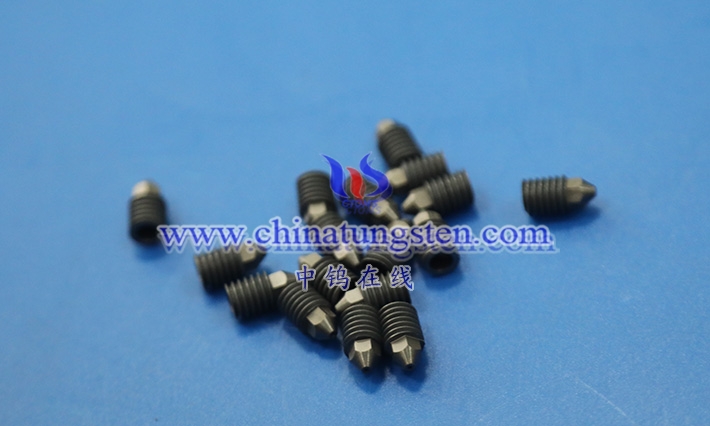 硬质合金喷嘴在高速喷涂中的性能如何提高？