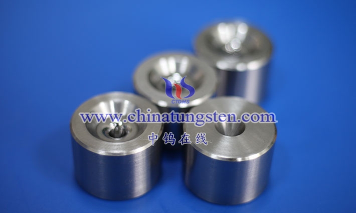 如何通过热处理提升硬质合金模具抗冲击性能？